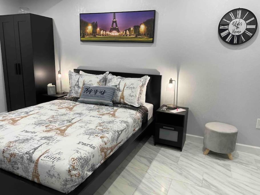 The Little Paris Suite Tampa Zewnętrze zdjęcie