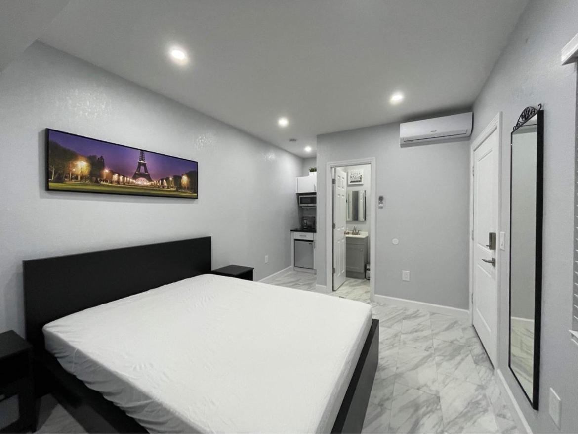 The Little Paris Suite Tampa Zewnętrze zdjęcie